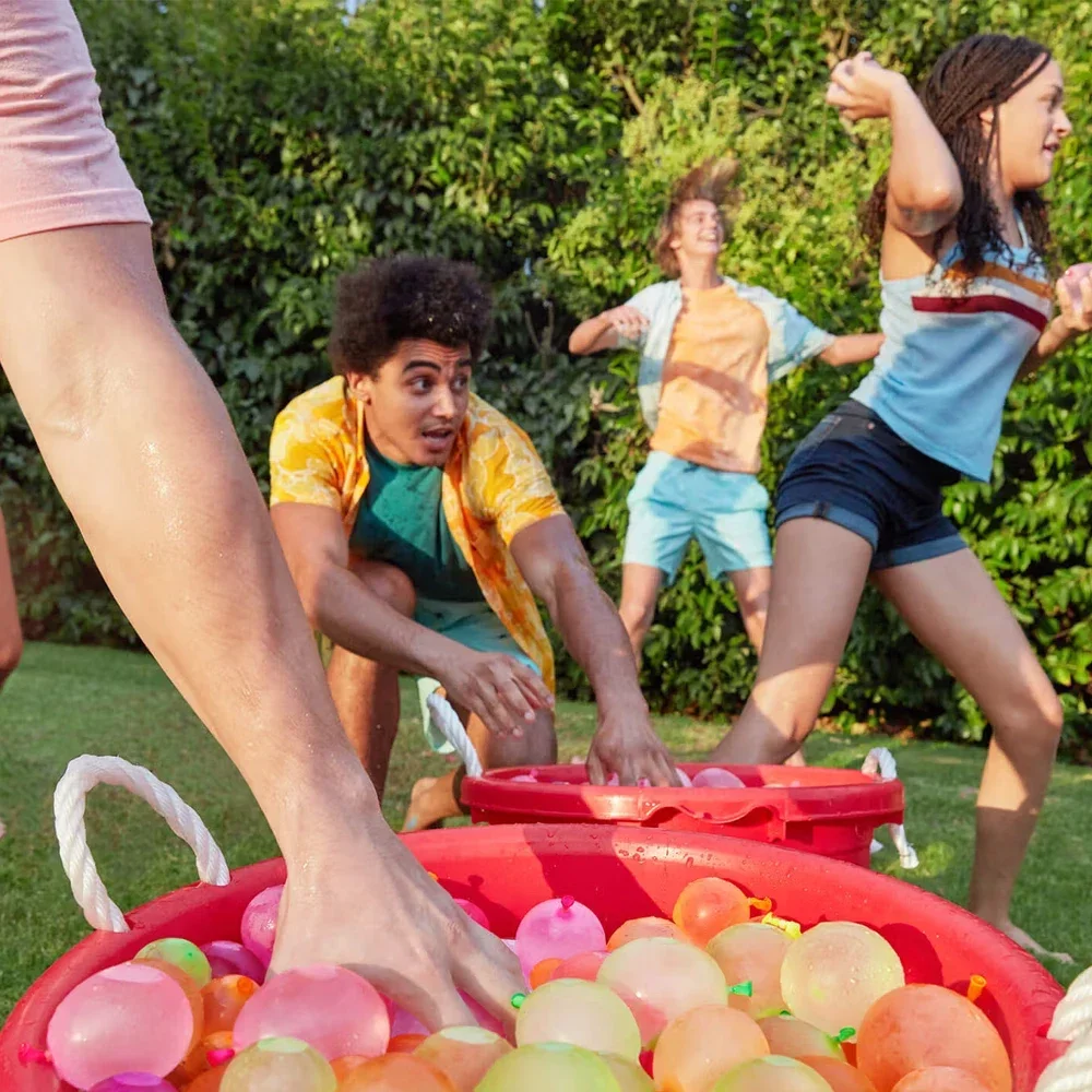 111個入り カラフルクイックフィル水風船 自己密封式水しぶ - Party Games Using Balloons のレビューと価格